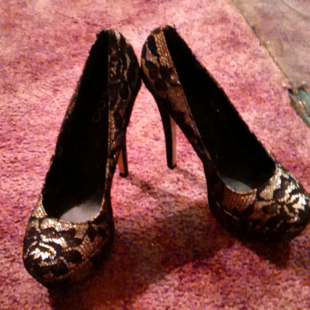 AlDo heels